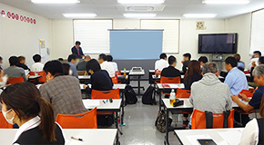 当校にて日本ほめる達人協会 静岡支部『ほめ達！検定３級』を実施 写真