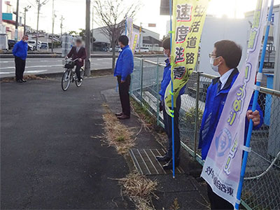 静清高等学校近郊の通学路