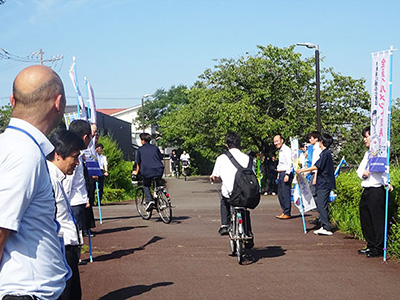 藤枝西高等学校前の通学路