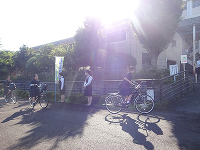 藤枝西高等学校の通用門前の橋